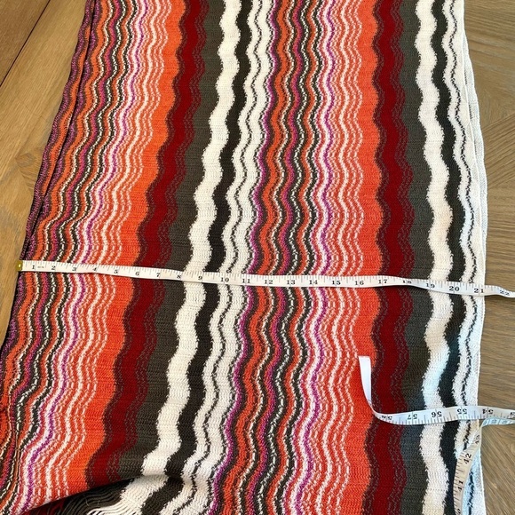 Missoni multicolor wave zig zag knit scarf - Picture 5 of 7